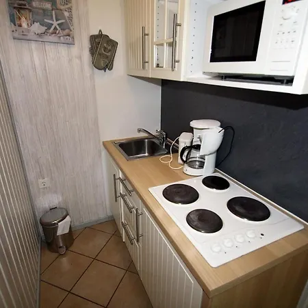 Steinwarder 35-37 Sce 013 Steinwarder 35-37 * Heiligenhafen