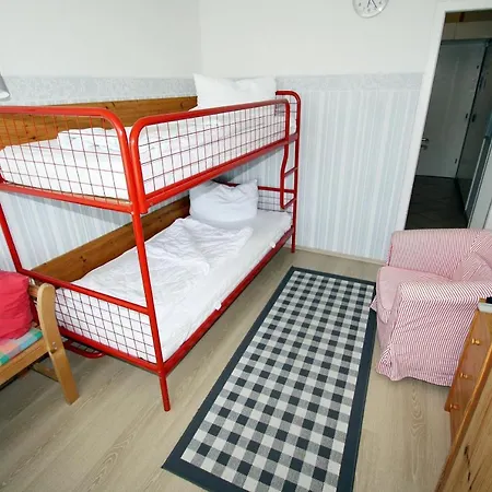 Steinwarder 35-37 Sce 013 Steinwarder 35-37 * Heiligenhafen